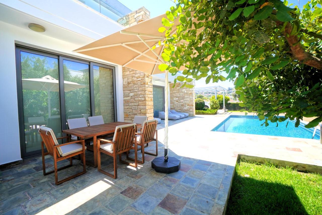 Paphos Olive Grove 4 Bedroom Villa מראה חיצוני תמונה